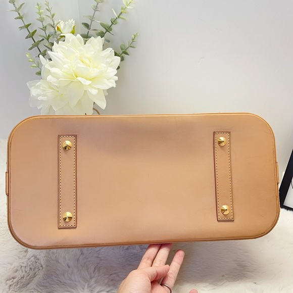 Louis Vuitton Alma GM Multicolor White Monogram Handbag - Picture 3 of 14